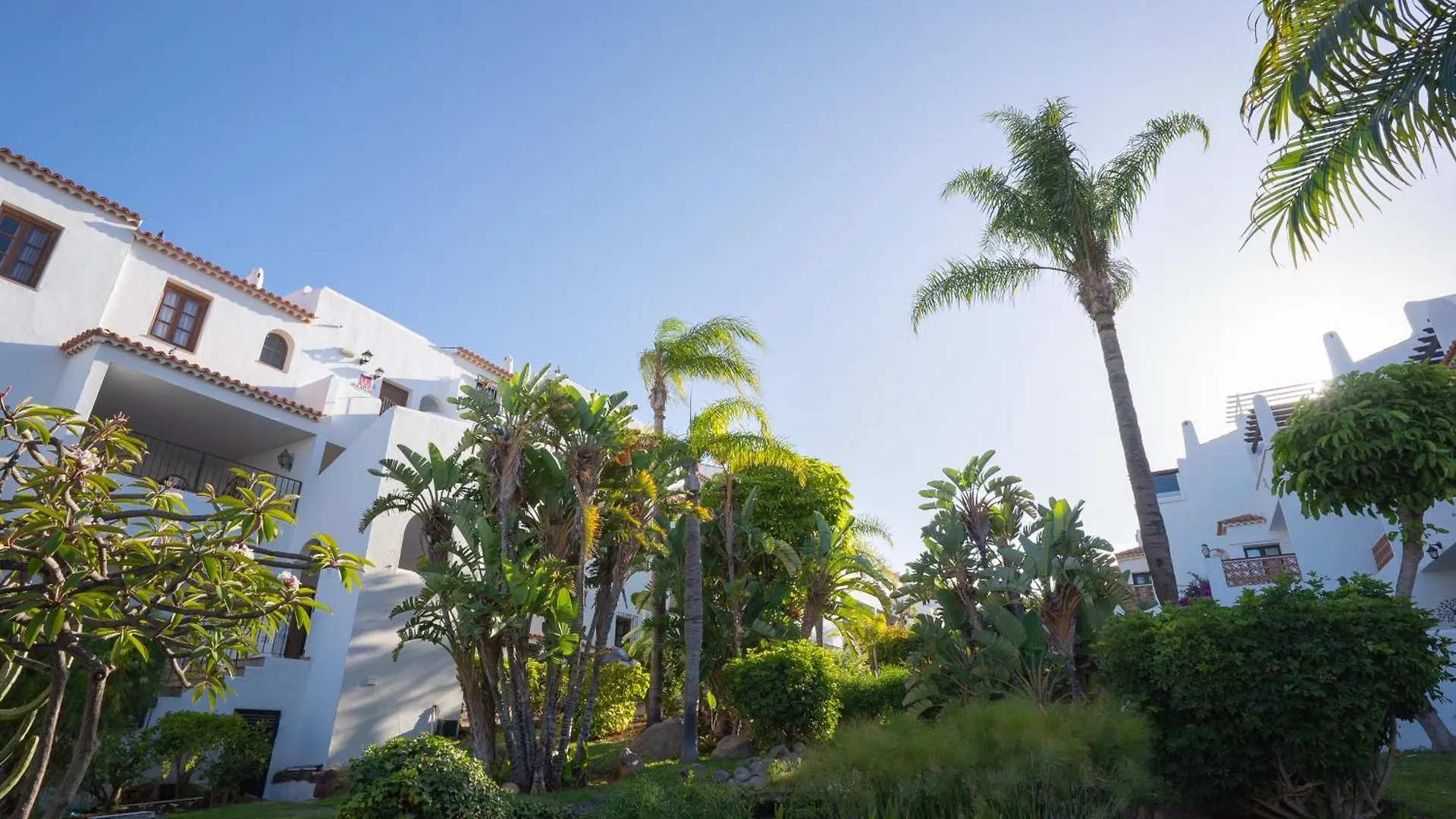 Beautiful 4 Bedroom House With Phenomenal Golf And Mountain Views San Miguel de Abona 0*,